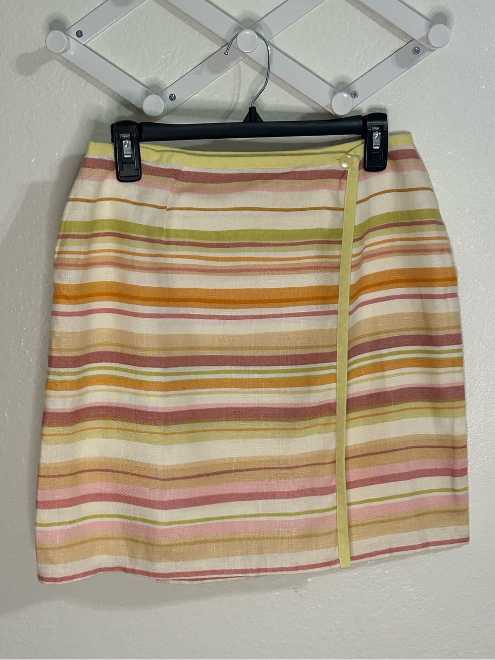 Ann Taylor Petites 100% Linen Wrap Skirt 
 Size 6P